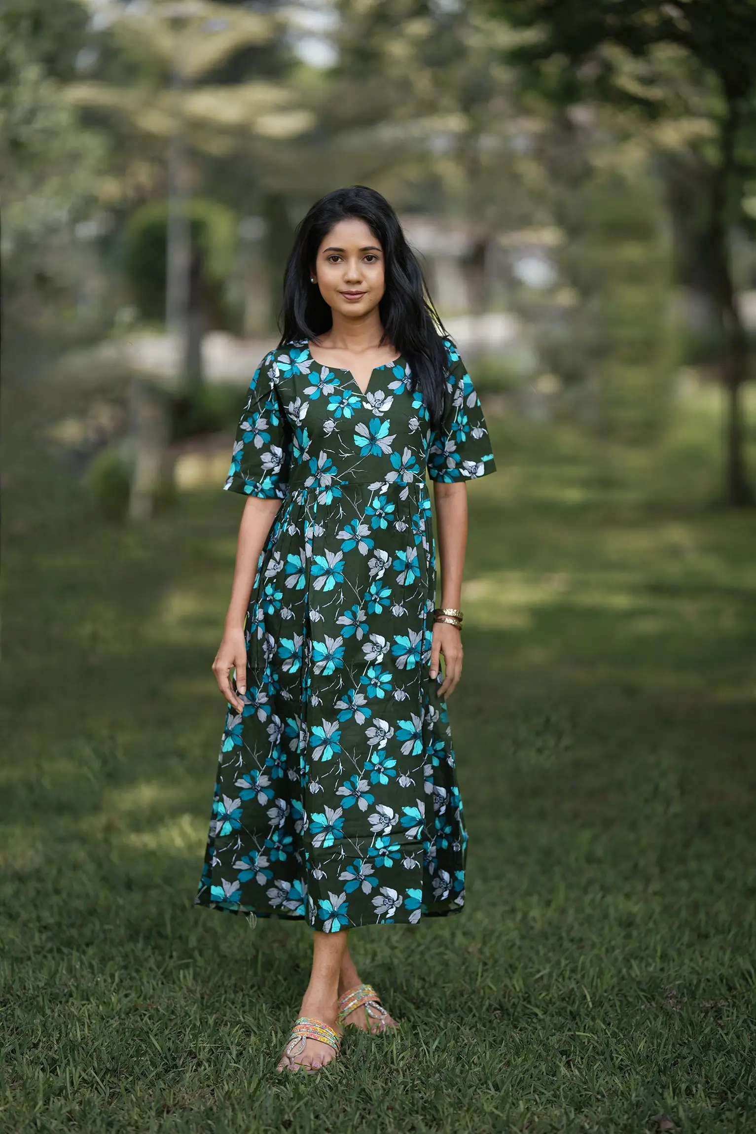 VAIDURYA Green Floral Print Frock Kurta
