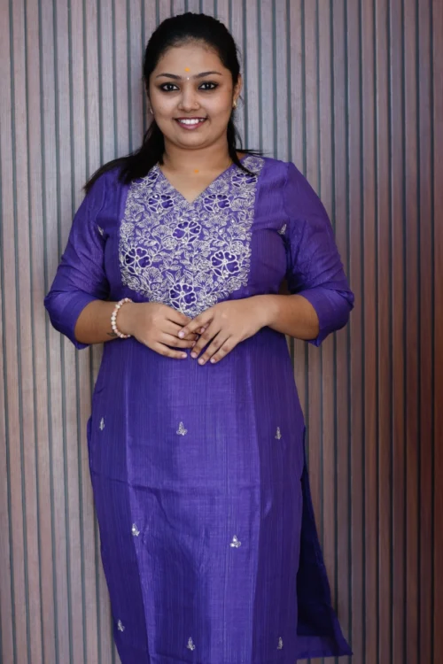 Vaiduryaa Purple Floral Embroidery Semi Silk Kurti