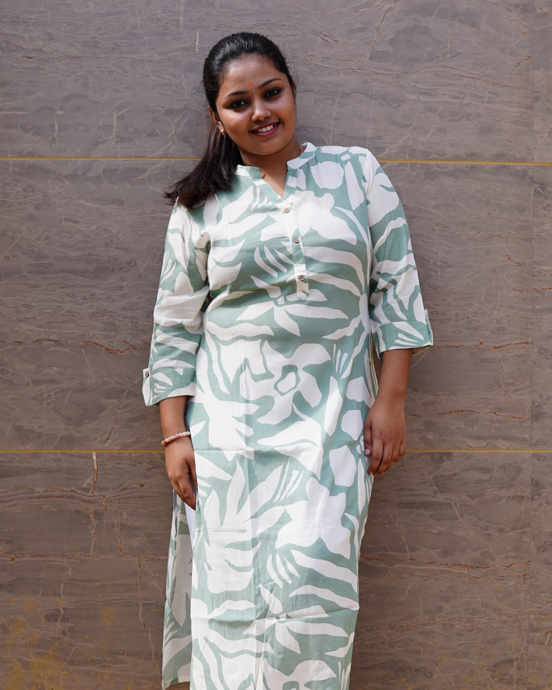 Vaiduryaa Women’s Rayon Printed Kurti